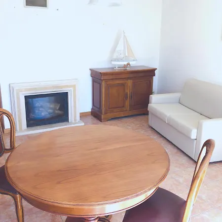 A 1 Min Da Praia Com Cozinha E Estacionamento Privado Apartament
