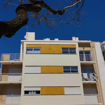 A 1 Min Da Praia Com Cozinha E Estacionamento Privado Apartament